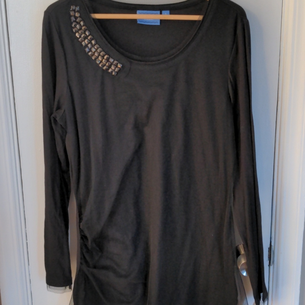 NWT Simply Vera long sleeve shirt w/ mesh detail